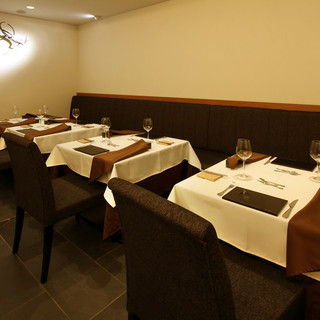 A chic, calm and homely space. On special occasions such as anniversaries