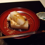 御料理 梅田 - 長芋を使ったお菓子と日本酒の金平糖