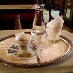 Caffè Florian - お水も一緒に提供されます。ちょっとゴージャス