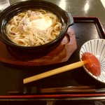 田舎料理しおん - 【2017.3.27(月)】煮込みうどん(並盛)850円