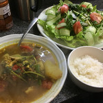 みょうが屋 - 即席カレーとママサラダ