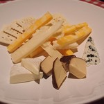 Wine Bar Terra - チーズ盛