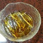 大衆酒場 まるちゃん - イサキの踊り食い