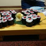 大衆酒場 まるちゃん - 中落の鉄火巻き