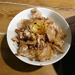 和鉃 - ミニチャーシュー丼