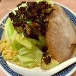 特級豚骨 中華そば 湊生 - 【2017.3.28(火)】キャベふじ麺(並盛・200g・醤油)780円