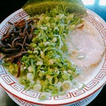 博多長浜らーめん 六角堂 - 青ねぎ長浜らーめん  青葱は＋１５０円で８３０円