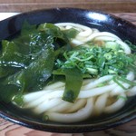 大力うどん - ・わかめうどん 270円 ＋ 大盛り 80円