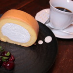 Umauma - ミルクたっぷりロールケーキ