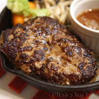 和牛熟成牛とシチリアワイン せいとう 本店 - ハンバーグ