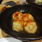 華ほたる - たこやき出汁とソース