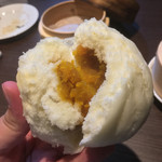 クロモリ - かぼちゃ餡まん