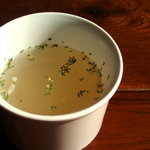 BASE Cafe - ランチワンプレートのスープ