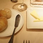 サンテミリオン - 自家製パンとバター