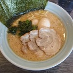 横浜家系ラーメン 喜多見家 - 