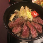人形町今半 - ステーキ丼アップ