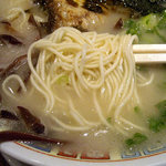九州大牟田ラーメン きらら　 - 「白柳ばりこて塩ラーメン」の麺