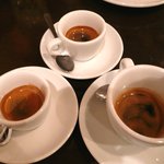 ラ・ピッコラ・ターヴォラ - 