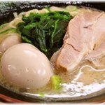 濃厚とんこつラーメン 恵比寿家 - 