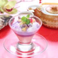 フルーツ入りの杏仁豆腐
