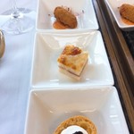 ピーク・ラウンジ - 