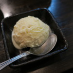 SATOブリアン - ゴールデン・パインのシャーベット