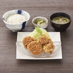 Tonkatsu Mai Sen - ヒレ・から揚げ定食（昼）