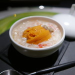 エクアトゥール - タラバガニの温かいフランに雲丹とカニ味噌