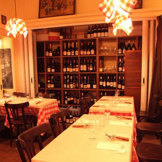 パリのワイン食堂_1