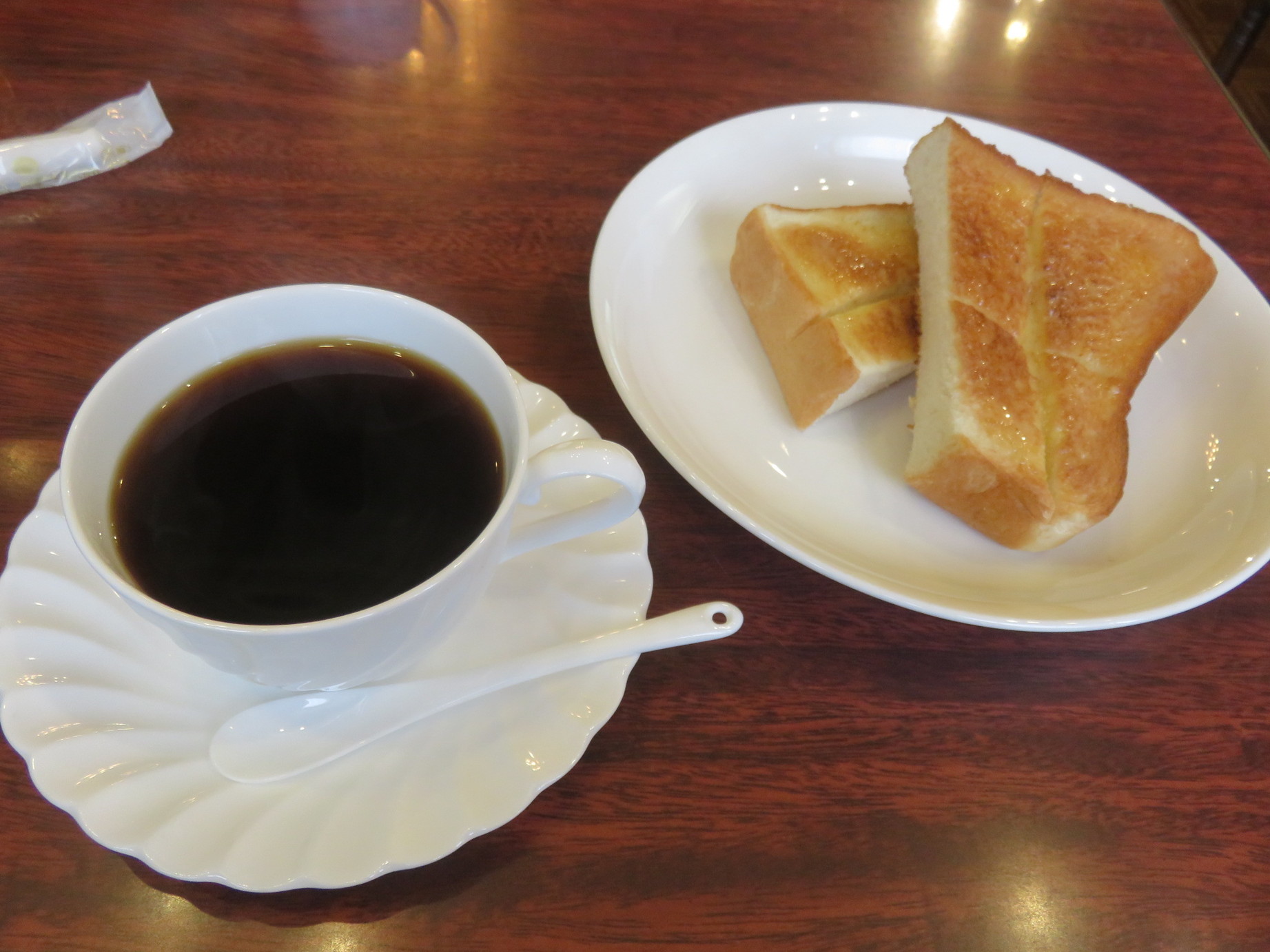 COFFEE&GRILL 伽羅 name=