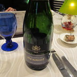 リストランテ パドリーノ・デル・ショーザン - シャンパン　アンリオ　ブリュット　スーヴェラン