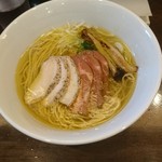 麺屋龍壽 - チャーシュー芳醇中華そば塩1030円