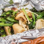 きのことほうれん草のホイル焼き