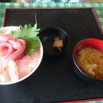 まぐろレストラン - 海鮮丼１０００円