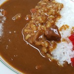 札幌市厚別区役所 食堂 - 小さなお肉と人参