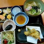 うま吉 - 華やかランチ 寿司5貫