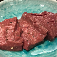 焼肉家 KAZU 神楽坂 - ハツの黒コショウ焼き