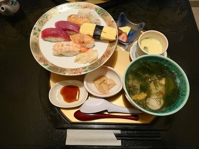 うみねこ亭 - 白銀/食堂 | 食べログ