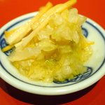 たき下 - 黒むつの柚香焼き 1295円 の香の物