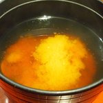 たき下 - 黒むつの柚香焼き 1295円 の味噌汁