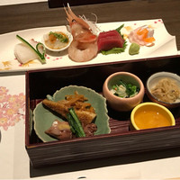 和流 食仁 - 