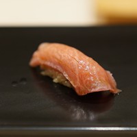 鮨 竜介 - 中トロ