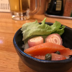 Tachinagi - お通し 300円。