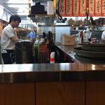 大衆酒場 晩杯屋 - 秋葉原店は全て椅子席があるので楽ちん。