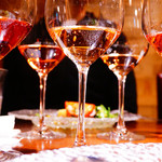 ロゼワインもいろいろ色です