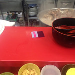 家系総本山 ラーメン 吉村家 - 厨房のずん胴 Mar/2017