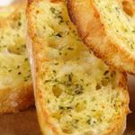 Garlic toast (1 piece)