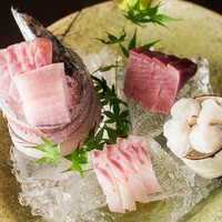 お造り盛り合わせ  1人前