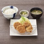 Tonkatsu Maisen - ヒレ・から揚げ定食（昼）