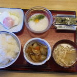 盛岡月が丘食堂 - 朝食セット（３５０円）